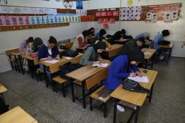 YKS'ye hazırlanan &ouml;ğrencilere destek