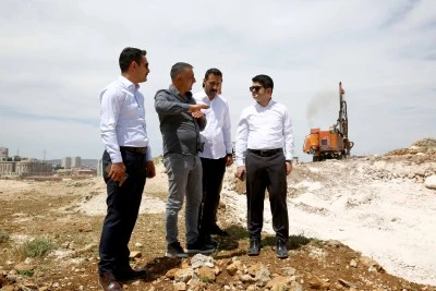 Yol &ccedil;alışmaları devam ediyor