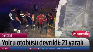 Yolcu otob&uuml;s&uuml; devrildi: 21 yaralı