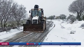 Y&uuml;ksek kesimlerine kar yağdı