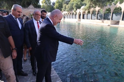Zafer Partisi Genel Başkanı &Ouml;zdağ, Şanlıurfa'da temaslarda bulundu