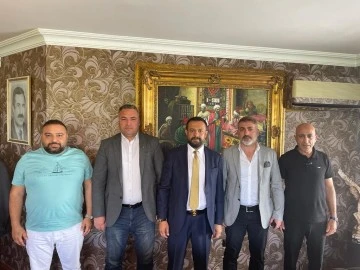 ZAZA TV Y&Ouml;NETİMİ TANINMIŞ İŞ İNSANI OSMAN BAYLAZ'I ANKARA'DA ZİYARET ETTİ